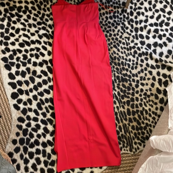 Revolve Womens Red MIDI Dress - Picture 2 of 5